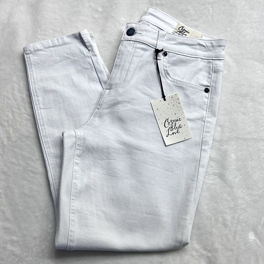 NWT Women’s Cosmic Blue Love jeans color Oslo/white size 29